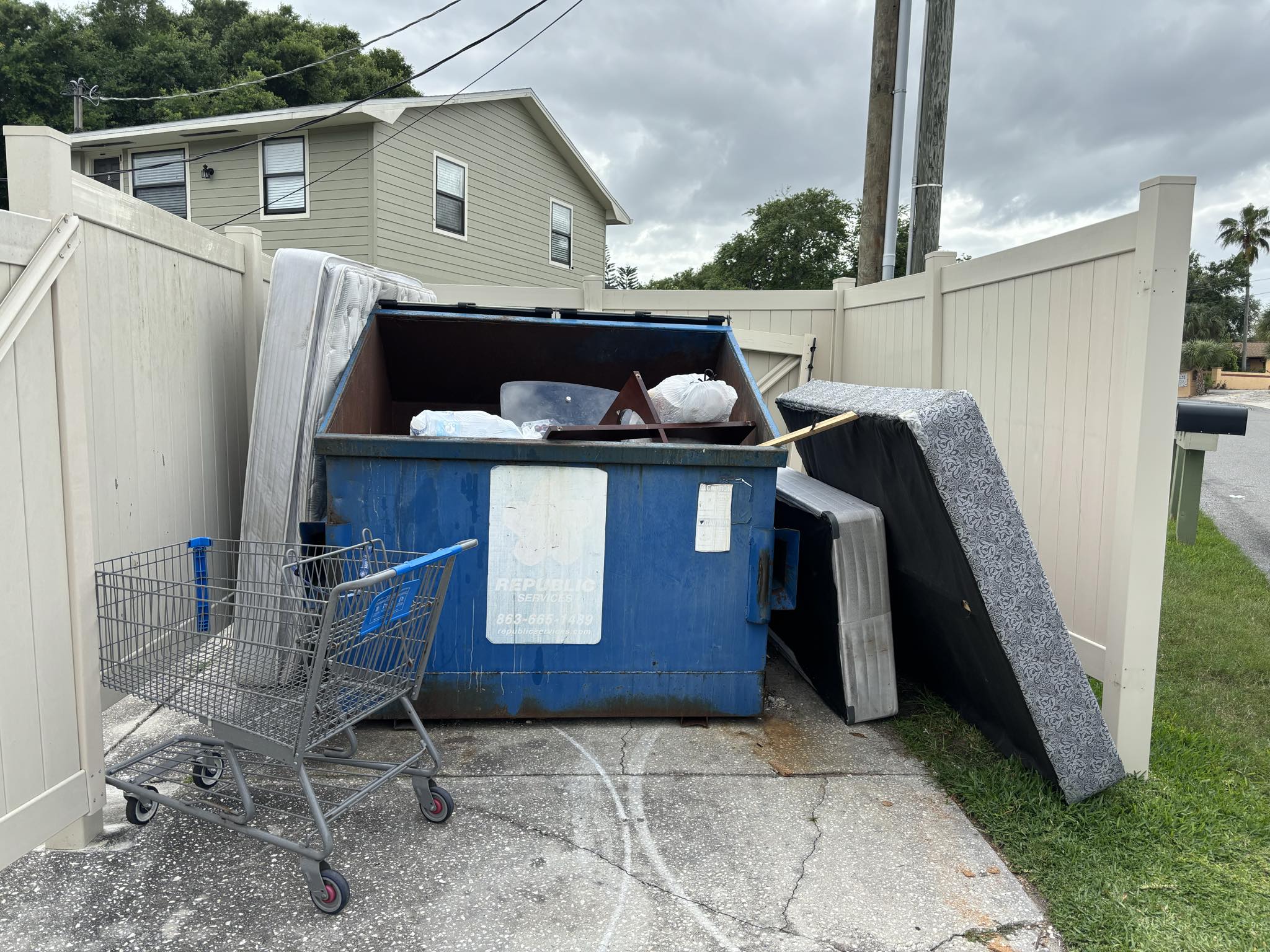 Apex Junk Removal project before